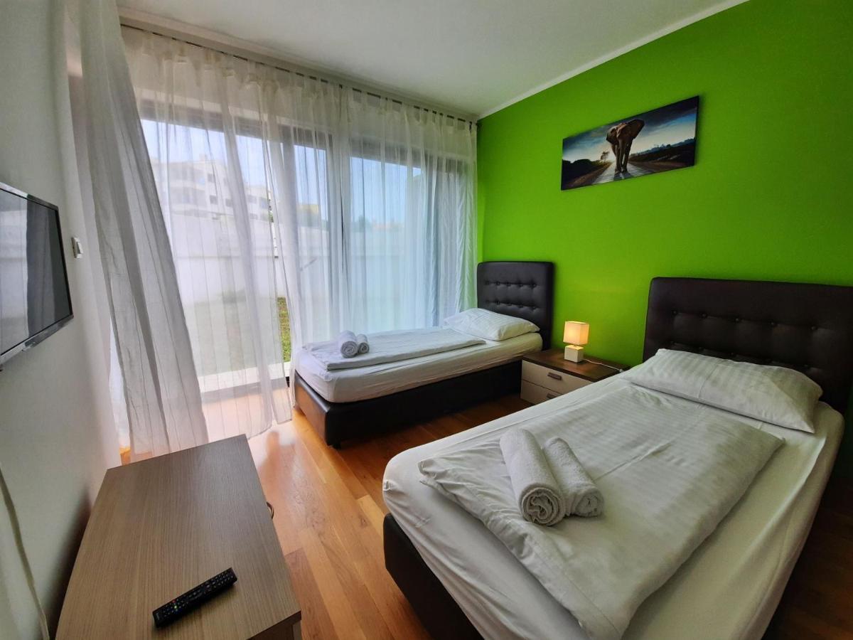 Maslina Apartment Premantura Kültér fotó