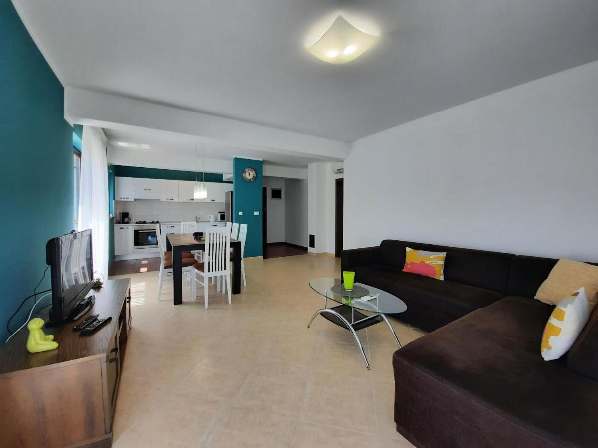 Maslina Apartment Premantura Kültér fotó