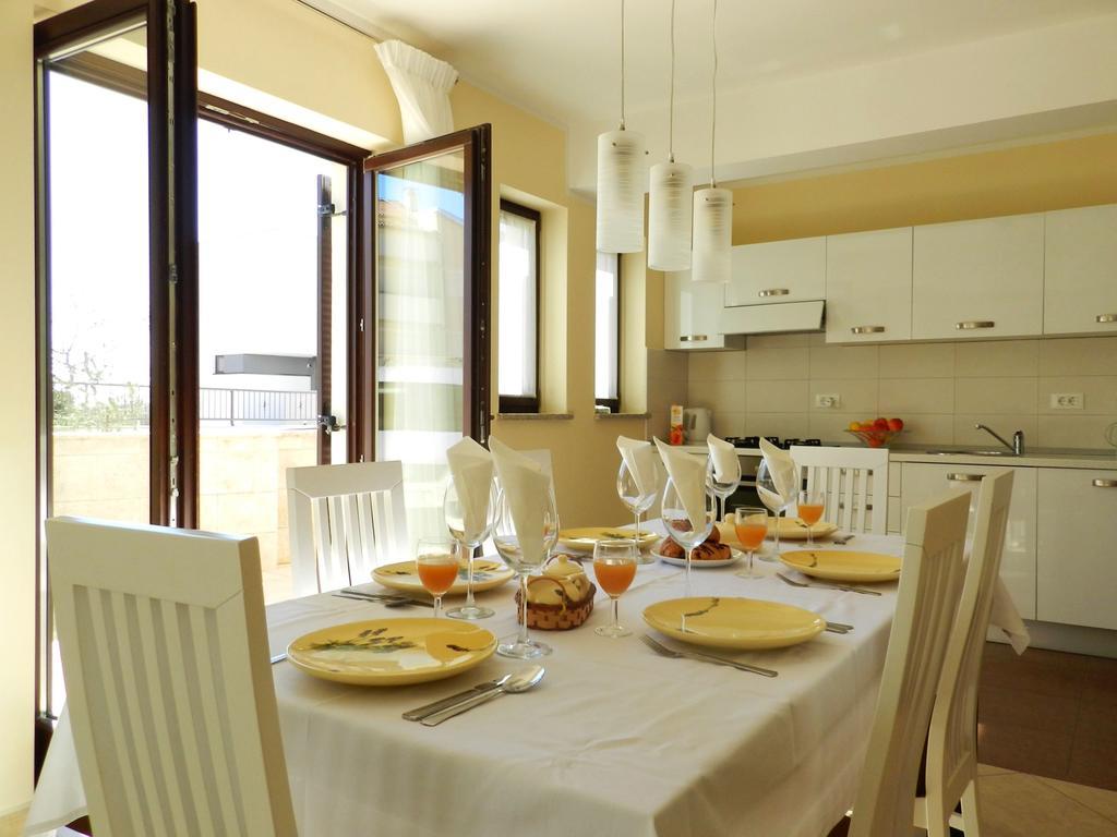 Maslina Apartment Premantura Kültér fotó